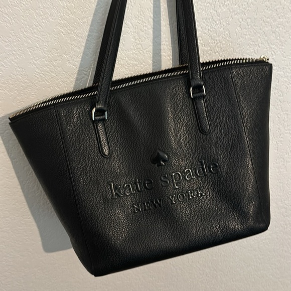 Kate Spade Purse - Picture 2 of 4